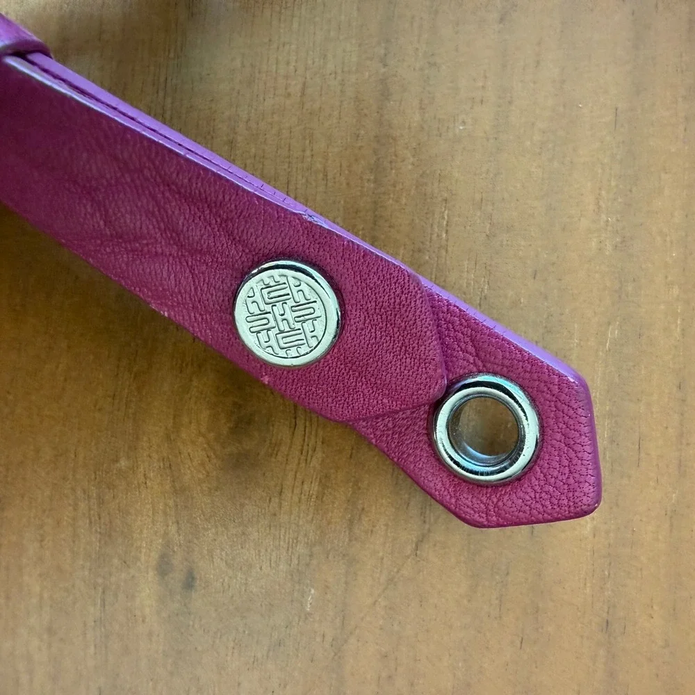 Cole Haan‎ Pink Pebbled Leather Wristlet Card Case Zip Pouch Small Wallet